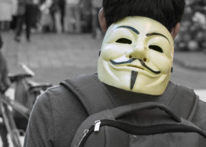Az anonymus maszk igencsak érdekes